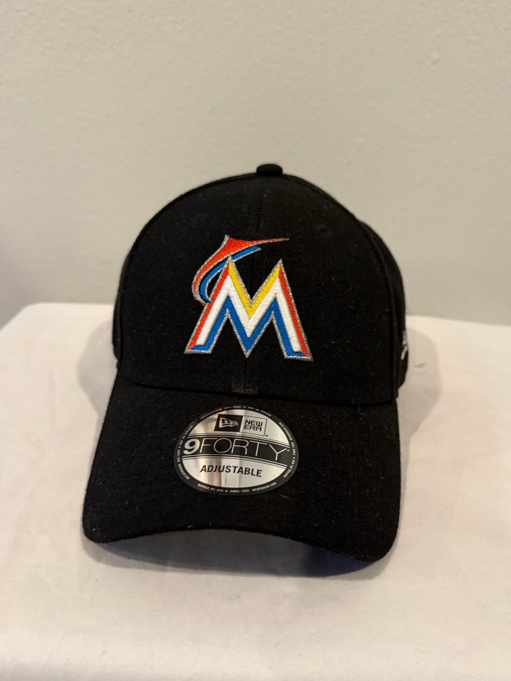 New Era 9FORTY Miami Marlins Adjustable Baseball Cap